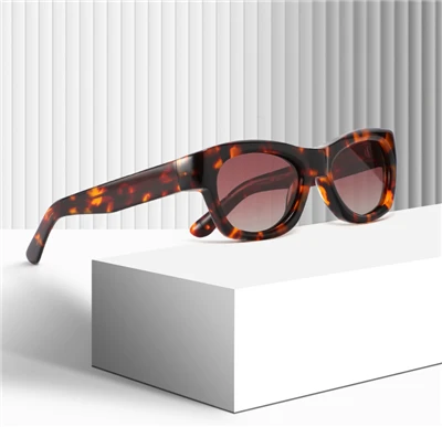 Pengeluar Cermin Mata Hitam Polarized Tersuai